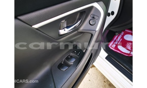 Buy Import Nissan Altima White Car in Import - Dubai in Region of Bouenza Buy Import Nissan Altima White Car in Import - Dubai in Region of Bouenza