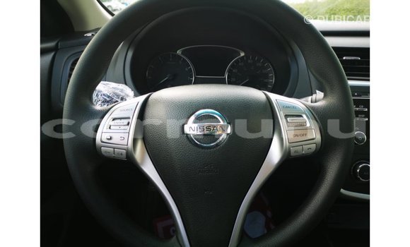 Buy Import Nissan Altima White Car in Import - Dubai in Region of Bouenza Buy Import Nissan Altima White Car in Import - Dubai in Region of Bouenza