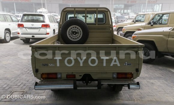 Acheter Import Voiture Toyota Land Cruiser Beige à Import - Dubai, Région de la Bouenza Acheter Import Voiture Toyota Land Cruiser Beige à Import - Dubai, Région de la Bouenza