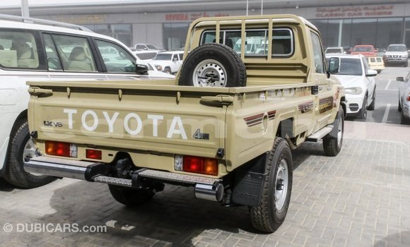 Acheter Import Voiture Toyota Land Cruiser Beige à Import - Dubai, Région de la Bouenza Acheter Import Voiture Toyota Land Cruiser Beige à Import - Dubai, Région de la Bouenza