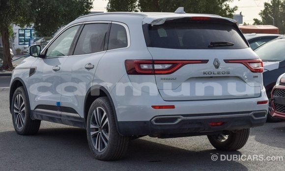 Acheter Import Voiture Renault Koleos Blanc à Import - Dubai, Région de la Bouenza Acheter Import Voiture Renault Koleos Blanc à Import - Dubai, Région de la Bouenza