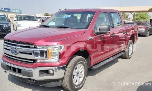 Buy Import Ford Club Wagon Red Car in Import - Dubai in Region of Bouenza Buy Import Ford Club Wagon Red Car in Import - Dubai in Region of Bouenza