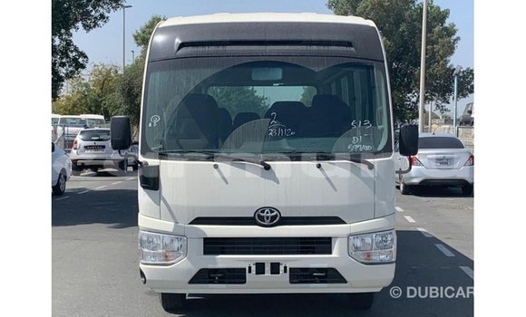 Acheter Import Voiture Toyota Coaster Blanc à Import - Dubai, Région de la Bouenza Acheter Import Voiture Toyota Coaster Blanc à Import - Dubai, Région de la Bouenza