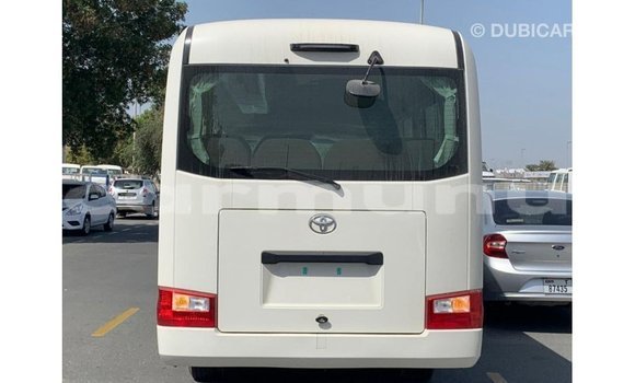 Buy Import Toyota Coaster White Car in Import - Dubai in Region of Bouenza Buy Import Toyota Coaster White Car in Import - Dubai in Region of Bouenza