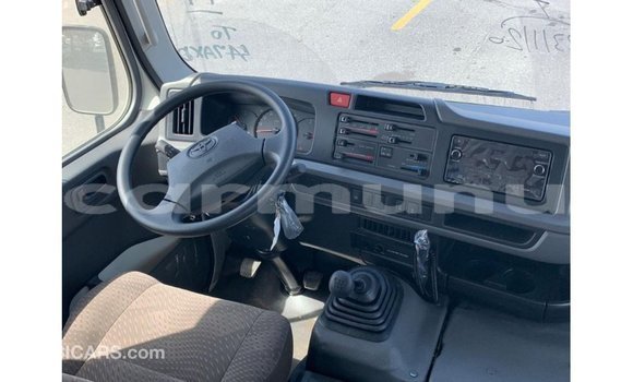 Buy Import Toyota Coaster White Car in Import - Dubai in Region of Bouenza Buy Import Toyota Coaster White Car in Import - Dubai in Region of Bouenza