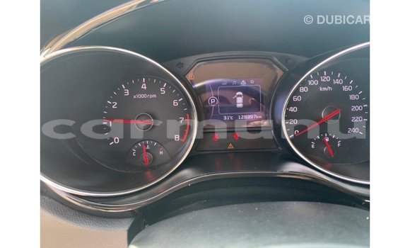 Buy Import Kia Carnival White Car in Import - Dubai in Region of Bouenza Buy Import Kia Carnival White Car in Import - Dubai in Region of Bouenza
