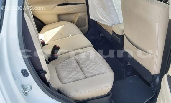 Buy Import Mitsubishi Outlander White Car in Import - Dubai in Region of Bouenza Buy Import Mitsubishi Outlander White Car in Import - Dubai in Region of Bouenza