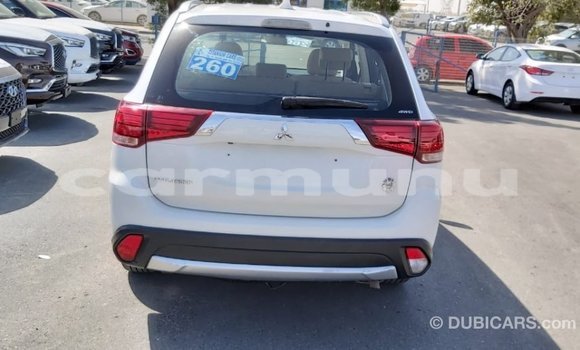 Buy Import Mitsubishi Outlander White Car in Import - Dubai in Region of Bouenza Buy Import Mitsubishi Outlander White Car in Import - Dubai in Region of Bouenza