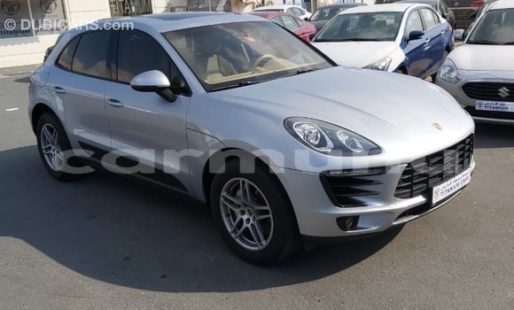 Buy Import Porsche Macan Other Car in Import - Dubai in Region of Bouenza Buy Import Porsche Macan Other Car in Import - Dubai in Region of Bouenza