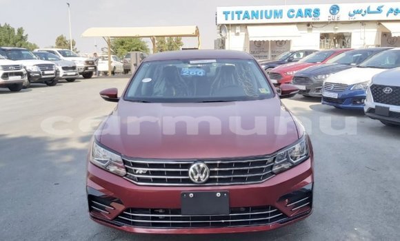 Acheter Import Voiture Volkswagen Passat Rouge à Import - Dubai, Région de la Bouenza