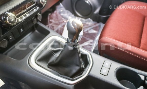 Acheter Import Voiture Toyota Hilux Blanc à Import - Dubai, Région de la Bouenza Acheter Import Voiture Toyota Hilux Blanc à Import - Dubai, Région de la Bouenza