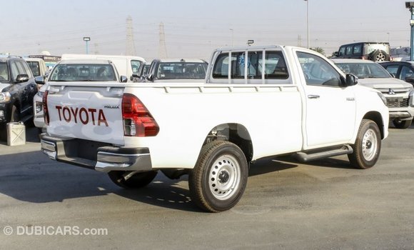 Acheter Import Voiture Toyota Hilux Blanc à Import - Dubai, Région de la Bouenza Acheter Import Voiture Toyota Hilux Blanc à Import - Dubai, Région de la Bouenza