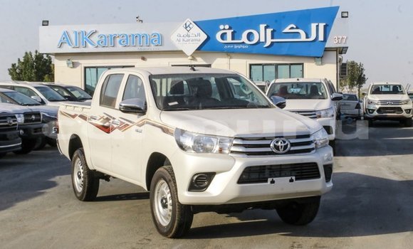 Acheter Import Voiture Toyota Hilux Blanc à Import - Dubai, Région de la Bouenza Acheter Import Voiture Toyota Hilux Blanc à Import - Dubai, Région de la Bouenza