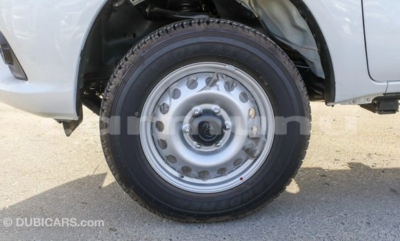 Acheter Import Voiture Toyota Hilux Blanc à Import - Dubai, Région de la Bouenza Acheter Import Voiture Toyota Hilux Blanc à Import - Dubai, Région de la Bouenza