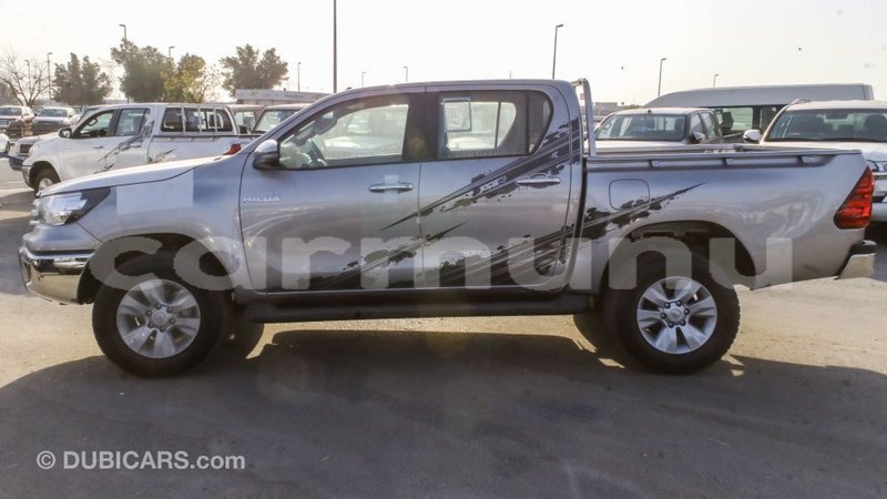 Big with watermark toyota hilux region de la bouenza import dubai 3324