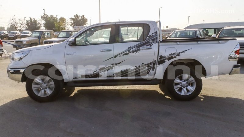 Big with watermark toyota hilux region de la bouenza import dubai 3325