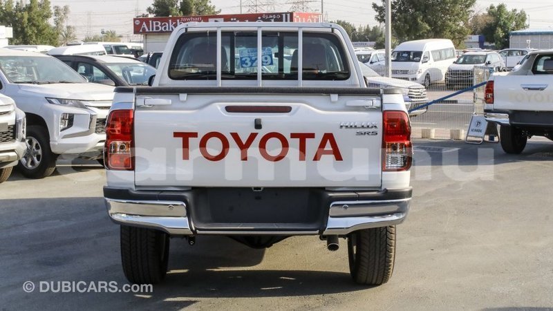 Big with watermark toyota hilux region de la bouenza import dubai 3325