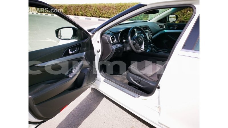 Big with watermark nissan maxima region de la bouenza import dubai 3326