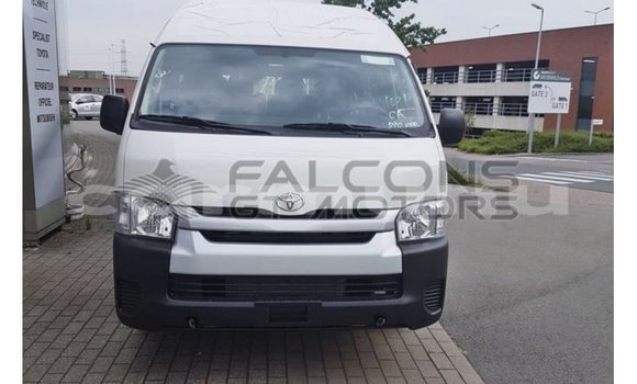 Buy Import Toyota Hiace White Car in Import - Dubai in Region of Bouenza Buy Import Toyota Hiace White Car in Import - Dubai in Region of Bouenza