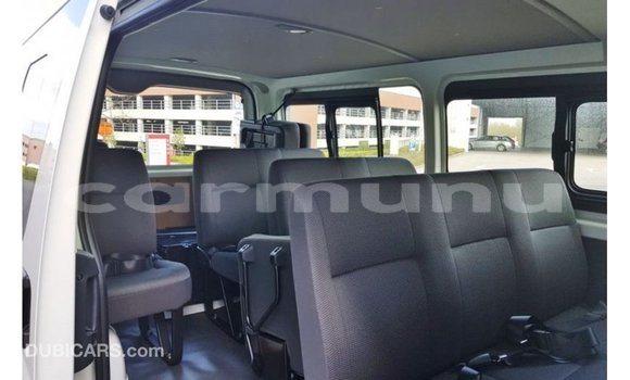 Buy Import Toyota Hiace White Car in Import - Dubai in Region of Bouenza Buy Import Toyota Hiace White Car in Import - Dubai in Region of Bouenza