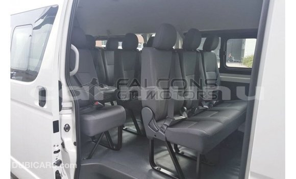 Buy Import Toyota Hiace White Car in Import - Dubai in Region of Bouenza Buy Import Toyota Hiace White Car in Import - Dubai in Region of Bouenza