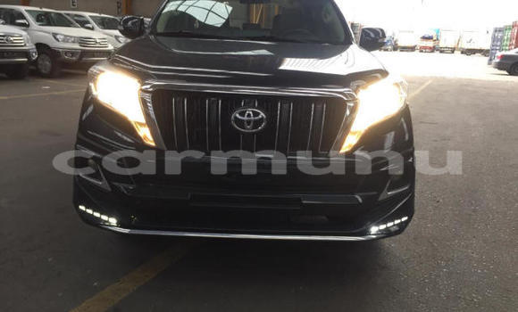 Buy Used Toyota Land Cruiser Prado Beige Car in Brazzaville in Municipality of Brazzaville Buy Used Toyota Land Cruiser Prado Beige Car in Brazzaville in Municipality of Brazzaville