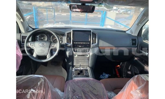 Acheter Import Voiture Toyota Land Cruiser Autre à Import - Dubai, Région de la Bouenza Acheter Import Voiture Toyota Land Cruiser Autre à Import - Dubai, Région de la Bouenza