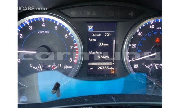 Acheter Import Voiture Toyota Highlander Blanc à Import - Dubai, Région de la Bouenza Acheter Import Voiture Toyota Highlander Blanc à Import - Dubai, Région de la Bouenza