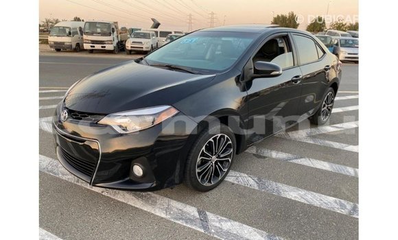 Buy Import Toyota Corolla Black Car in Import - Dubai in Region of Bouenza Buy Import Toyota Corolla Black Car in Import - Dubai in Region of Bouenza