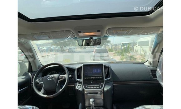 Acheter Import Voiture Toyota Land Cruiser Noir à Import - Dubai, Région de la Bouenza Acheter Import Voiture Toyota Land Cruiser Noir à Import - Dubai, Région de la Bouenza