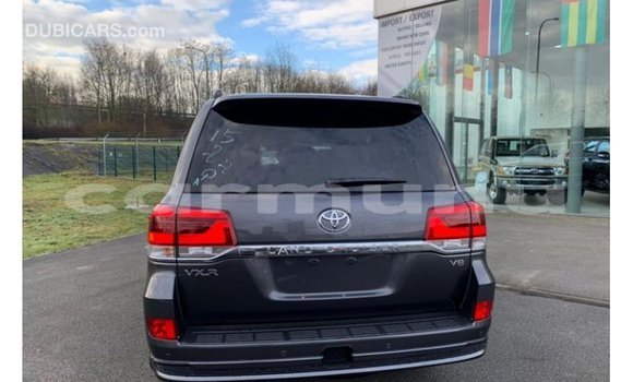 Buy Import Toyota Land Cruiser Black Car in Import - Dubai in Region of Bouenza Buy Import Toyota Land Cruiser Black Car in Import - Dubai in Region of Bouenza