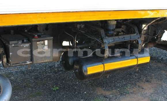 Acheter Occasion Utilitaire Isuzu FTR 850 Blanc à Brazzaville, Commune de Brazzaville Acheter Occasion Utilitaire Isuzu FTR 850 Blanc à Brazzaville, Commune de Brazzaville