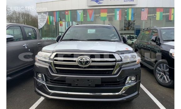 Buy Import Toyota Land Cruiser Black Car in Import - Dubai in Region of Bouenza Buy Import Toyota Land Cruiser Black Car in Import - Dubai in Region of Bouenza