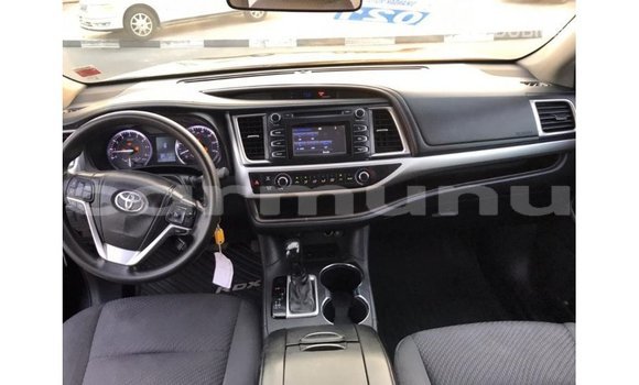 Buy Import Toyota Highlander Black Car in Import - Dubai in Region of Bouenza Buy Import Toyota Highlander Black Car in Import - Dubai in Region of Bouenza
