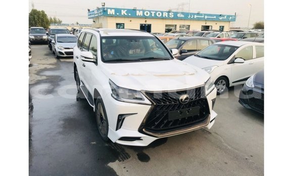 Buy Import Lexus LX White Car in Import - Dubai in Region of Bouenza Buy Import Lexus LX White Car in Import - Dubai in Region of Bouenza