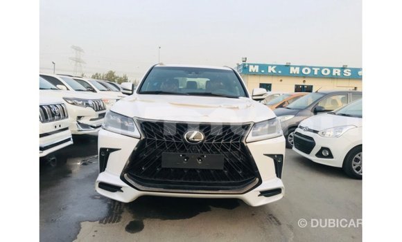 Buy Import Lexus LX White Car in Import - Dubai in Region of Bouenza Buy Import Lexus LX White Car in Import - Dubai in Region of Bouenza