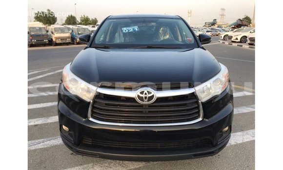 Acheter Import Voiture Toyota Highlander Noir à Import - Dubai, Région de la Bouenza Acheter Import Voiture Toyota Highlander Noir à Import - Dubai, Région de la Bouenza