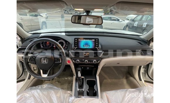 Acheter Import Voiture Honda Accord Blanc à Import - Dubai, Région de la Bouenza Acheter Import Voiture Honda Accord Blanc à Import - Dubai, Région de la Bouenza