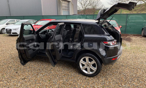 Buy Used Land Rover Range Rover Evoque White Car in Brazzaville in Municipality of Brazzaville Buy Used Land Rover Range Rover Evoque White Car in Brazzaville in Municipality of Brazzaville
