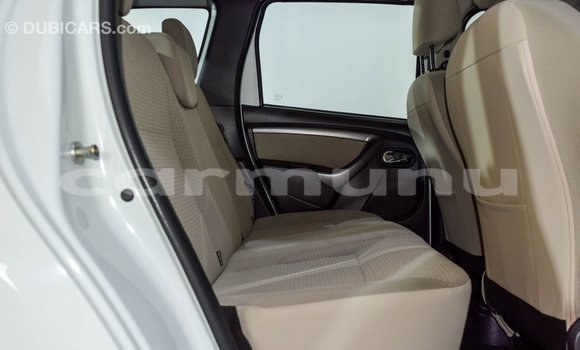 Acheter Import Voiture Renault Duster Blanc à Import - Dubai, Région de la Bouenza Acheter Import Voiture Renault Duster Blanc à Import - Dubai, Région de la Bouenza