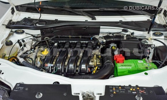 Acheter Import Voiture Renault Duster Blanc à Import - Dubai, Région de la Bouenza Acheter Import Voiture Renault Duster Blanc à Import - Dubai, Région de la Bouenza