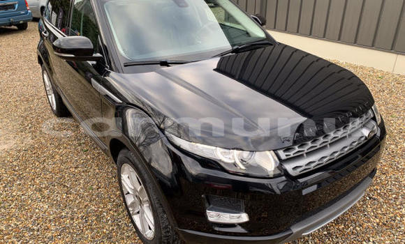 Buy Used Land Rover Range Rover Evoque White Car in Brazzaville in Municipality of Brazzaville Buy Used Land Rover Range Rover Evoque White Car in Brazzaville in Municipality of Brazzaville