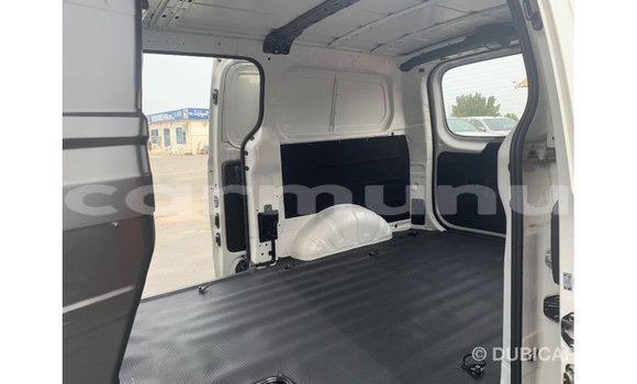 Buy Import Hyundai Cargo White Car in Import - Dubai in Region of Bouenza Buy Import Hyundai Cargo White Car in Import - Dubai in Region of Bouenza