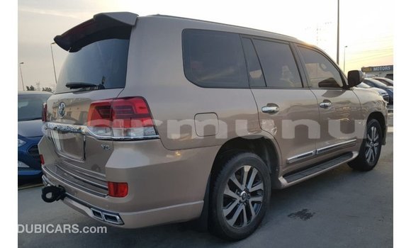 Buy Import Toyota Land Cruiser Other Car in Import - Dubai in Region of Bouenza Buy Import Toyota Land Cruiser Other Car in Import - Dubai in Region of Bouenza