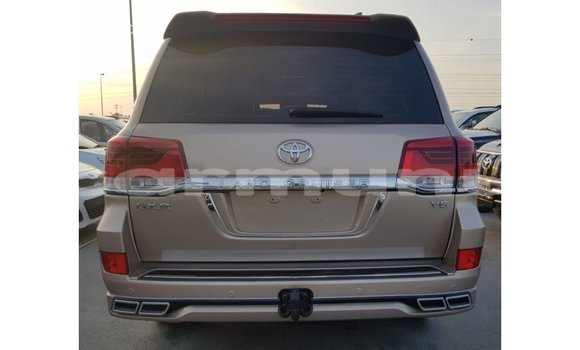 Buy Import Toyota Land Cruiser Other Car in Import - Dubai in Region of Bouenza Buy Import Toyota Land Cruiser Other Car in Import - Dubai in Region of Bouenza