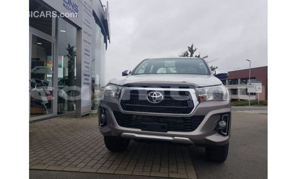 Buy Import Toyota Hilux Other Car in Import - Dubai in Region of Bouenza Buy Import Toyota Hilux Other Car in Import - Dubai in Region of Bouenza