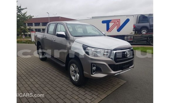 Buy Import Toyota Hilux Other Car in Import - Dubai in Region of Bouenza Buy Import Toyota Hilux Other Car in Import - Dubai in Region of Bouenza