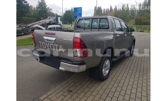 Buy Import Toyota Hilux Other Car in Import - Dubai in Region of Bouenza Buy Import Toyota Hilux Other Car in Import - Dubai in Region of Bouenza