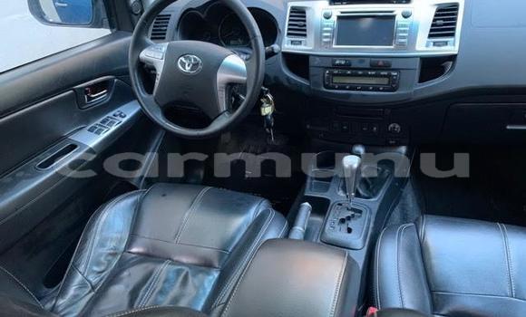 Buy Used Toyota Hilux Blue Car in Brazzaville in Municipality of Brazzaville Buy Used Toyota Hilux Blue Car in Brazzaville in Municipality of Brazzaville