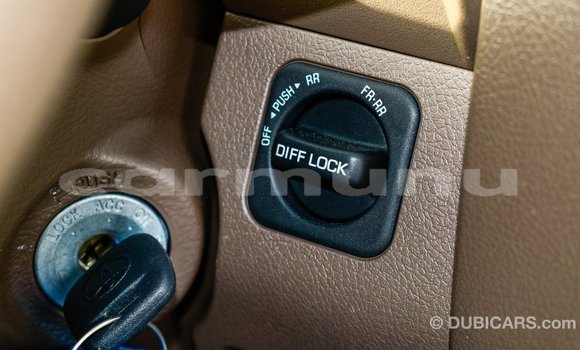 Acheter Import Voiture Toyota Land Cruiser Beige à Import - Dubai, Région de la Bouenza Acheter Import Voiture Toyota Land Cruiser Beige à Import - Dubai, Région de la Bouenza